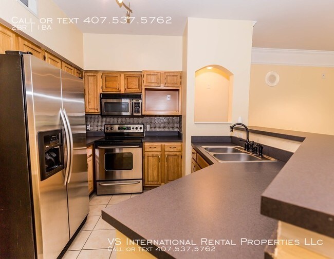 3315 Parkchester Square Blvd-Unit -Unit 106 in Orlando, FL - Building Photo - Building Photo