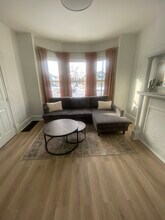 1462 N Limestone St, Unit 1462 in Springfield, OH - Foto de edificio - Building Photo