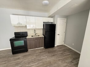 194 Washington St, Unit 336 in Hartford, CT - Building Photo - Building Photo