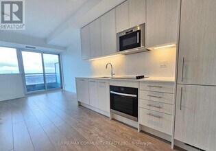 286 Main St in Toronto, ON - Building Photo - Building Photo