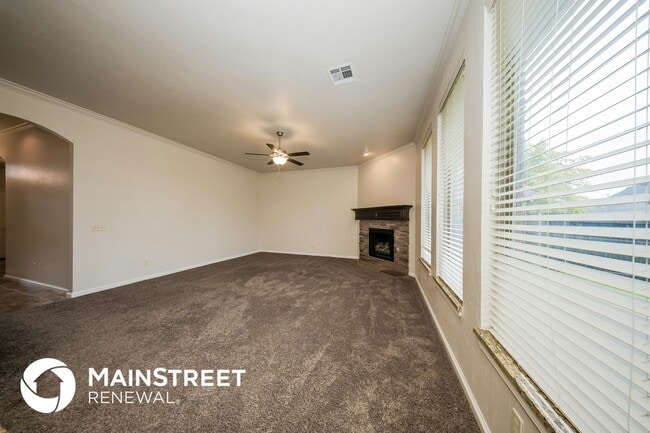 17016 Barcelona Dr in Oklahoma City, OK - Building Photo - Building Photo