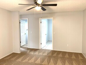 609 Croton Rd in Melbourne, FL - Foto de edificio - Building Photo