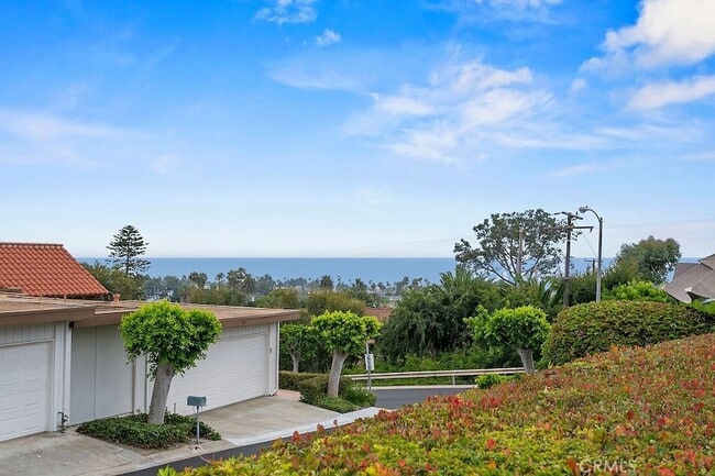 property at 715 Calle Camisa