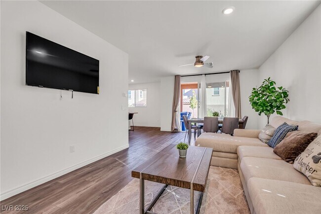 property at 9984 Longard Ct
