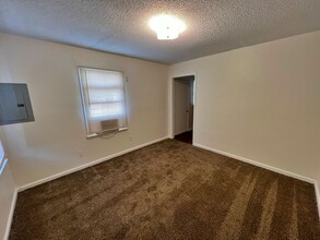 682 Lipford St in Memphis, TN - Building Photo - Building Photo