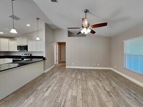 3088 W Camilo Dr in Citrus Springs, FL - Building Photo - Building Photo