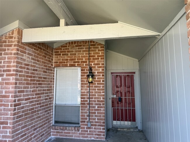 property at 13726 Rampchester Ln