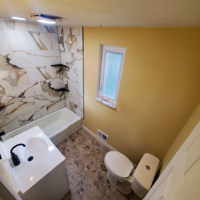 24 Camera Pl in Pittsburgh, PA - Building Photo - Building Photo