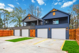 9316 Sundown Dr in Houston, TX - Building Photo - Building Photo