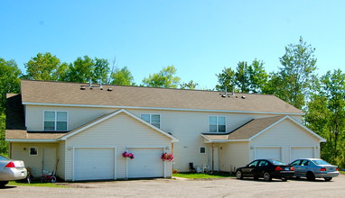 Westgate Townhomes in Duluth, MN - Building Photo - Building Photo