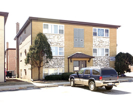 10491 Carol Ct Apartments