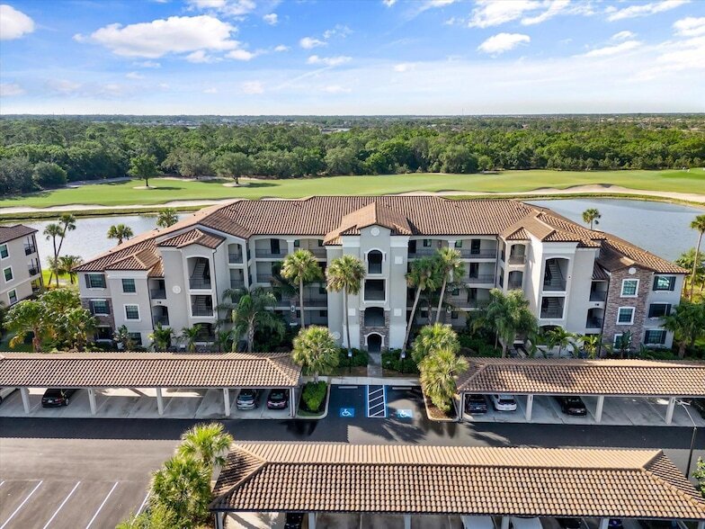 17108 Vardon Ter in Bradenton, FL - Building Photo