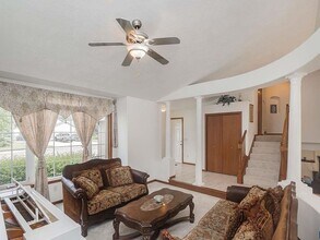 809 S Outlook Dr in Sioux Falls, SD - Building Photo - Building Photo