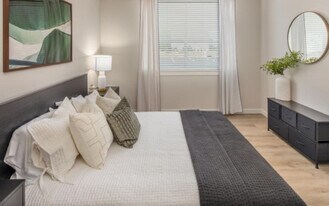 Solmere in Lakewood, WA - Building Photo