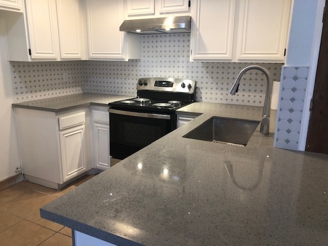 property at 22100 Burbank Blvd