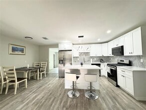 1039 N Missouri Ave in Clearwater, FL - Building Photo - Building Photo