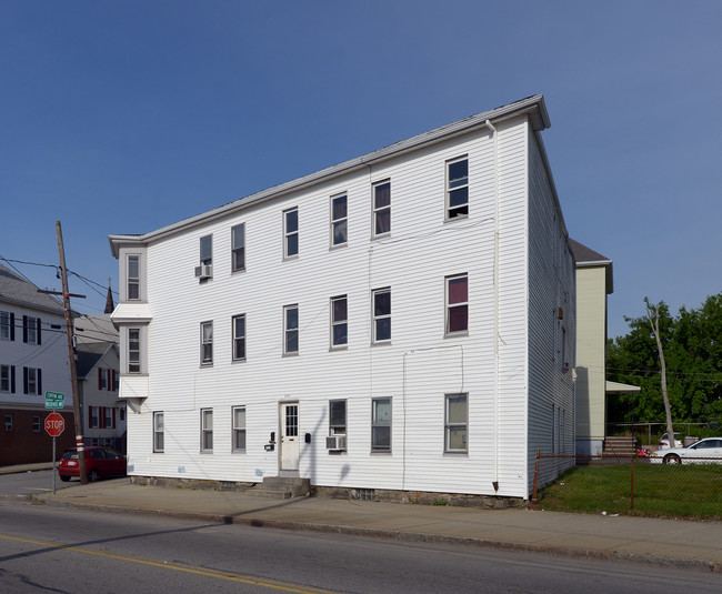 399 Belleville Ave in New Bedford, MA - Building Photo - Building Photo