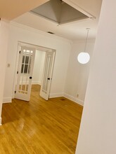 5734 N Ridge Ave in Chicago, IL - Building Photo - Building Photo