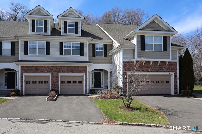 property at 41 Park Pl Cir