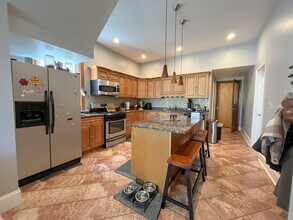 2541 W Cortland St in Chicago, IL - Building Photo - Building Photo