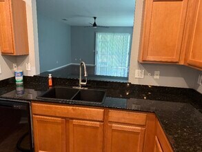 18113 Nassau Point Dr in Tampa, FL - Building Photo - Building Photo