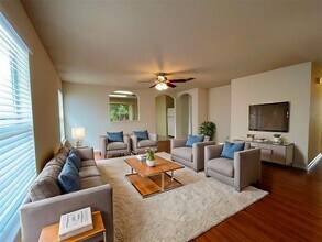 17500 Dashwood Creek Dr in Pflugerville, TX - Building Photo - Building Photo