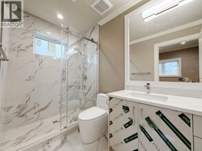 38XX W 36th Ave in Vancouver, BC - Building Photo - Building Photo