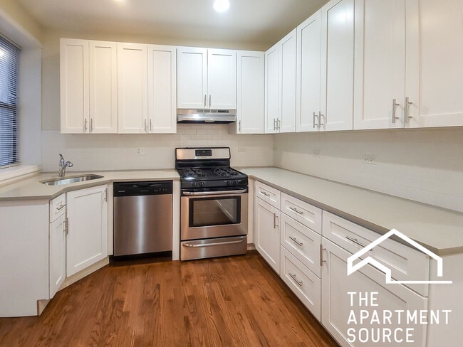 1829 W Leland Ave in Chicago, IL - Building Photo - Building Photo