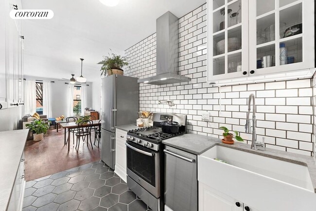 535 Kosciuszko St in Brooklyn, NY - Building Photo - Building Photo
