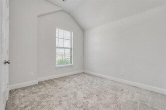 404 Country Meadows Blvd in Waxahachie, TX - Building Photo - Building Photo