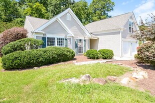 204 Yellow Jasmine Path in Apex, NC - Building Photo