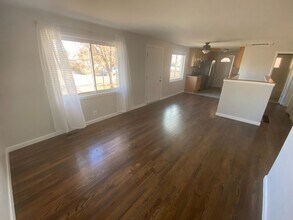 1381 Worchester St in Aurora, CO - Building Photo - Building Photo
