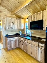 121 Coyote Rd in Marion, NC - Building Photo - Building Photo