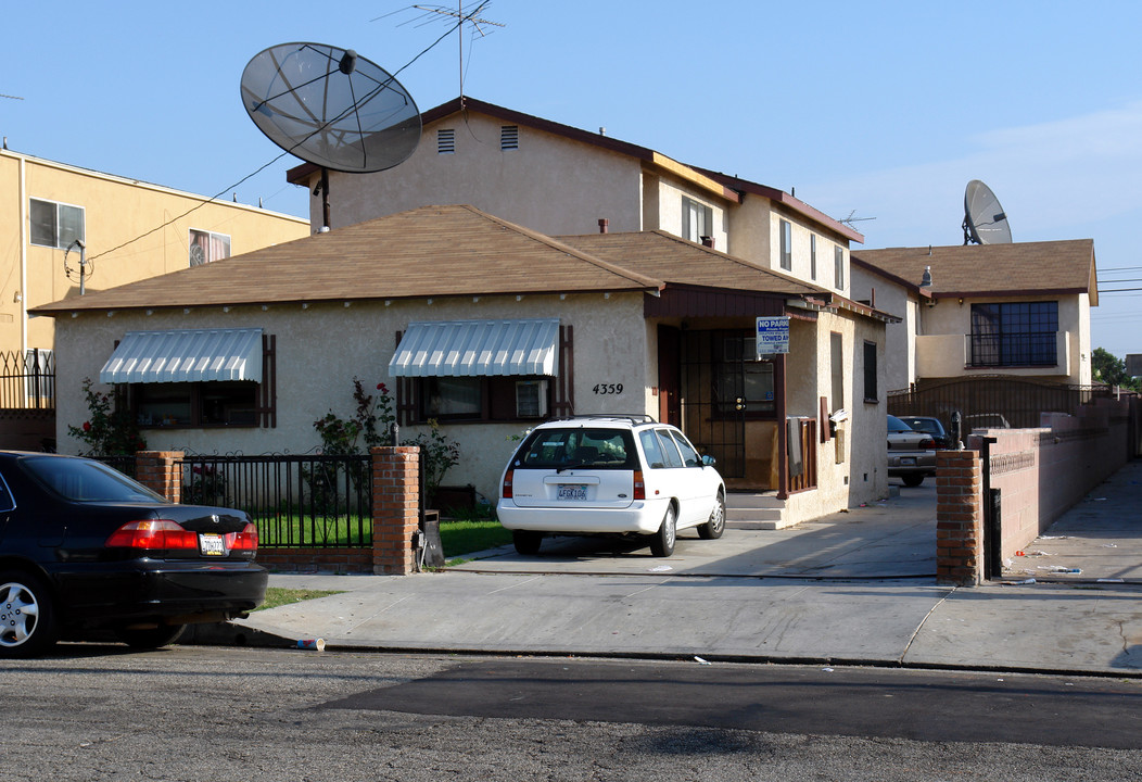 4359 W 142nd St in Hawthorne, CA - Building Photo