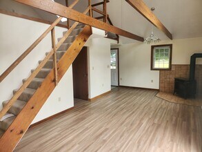 80 Noyes Rd in Tilton, NH - Building Photo - Building Photo