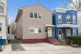 14 Olean Ave in Jersey City, NJ - Building Photo