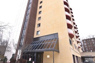 2500 Mystic Valley Pkwy in Medford, MA - Building Photo - Building Photo