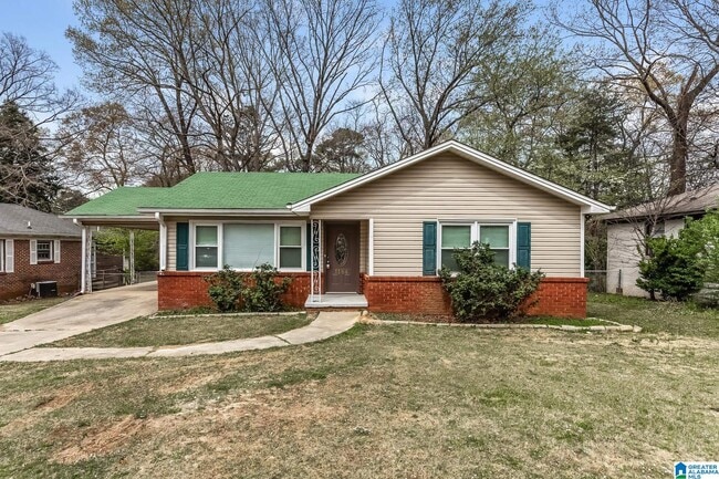 property at 1184 Dogwood Ln