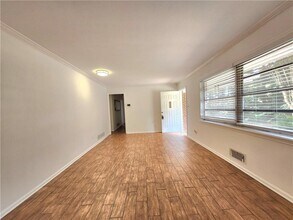 2497 N Druid Hills Rd NE in Atlanta, GA - Building Photo - Building Photo