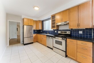 615 Crawford St in Toronto, ON - Building Photo - Building Photo