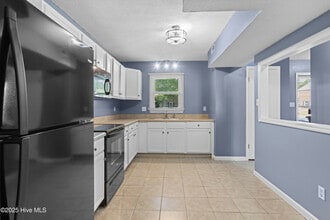106 King George Ct in Jacksonville, NC - Building Photo - Building Photo