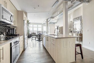 3198 Blake St in Denver, CO - Building Photo - Building Photo