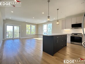 40 Waverly St, Unit 1 in Boston, MA - Building Photo - Building Photo