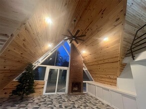 415 Shirleen Dr in Seabrook, TX - Building Photo - Building Photo