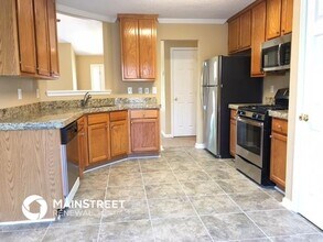 5485 Hilltop Pass in Fairburn, GA - Building Photo - Building Photo