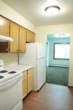 1841 Blanchard St SW, Unit 1831 in Wyoming, MI - Building Photo - Building Photo