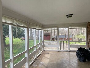 2047 Overbrook Rd in Lynchburg, VA - Building Photo - Building Photo