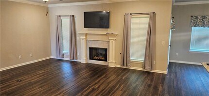 304 W Tyler Rd in Farmington, AR - Building Photo - Building Photo