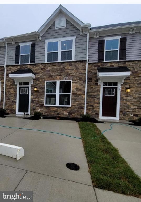 property at 116 Capeside Ct