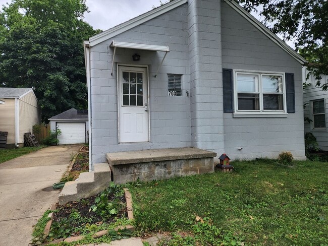 property at 703 Cullom St